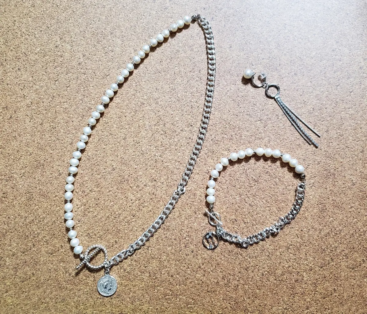 ハンドメイドアクセサリー