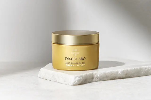アクアコラーゲンゲル エンリッチリフトEX 120g ￥9,460／ドクターシーラボ 