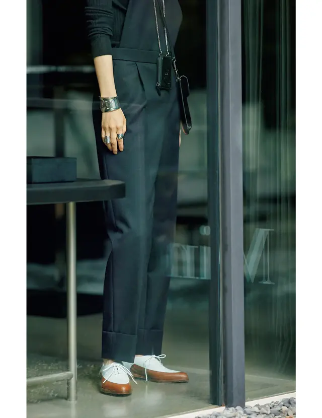 クレジュリーの靴