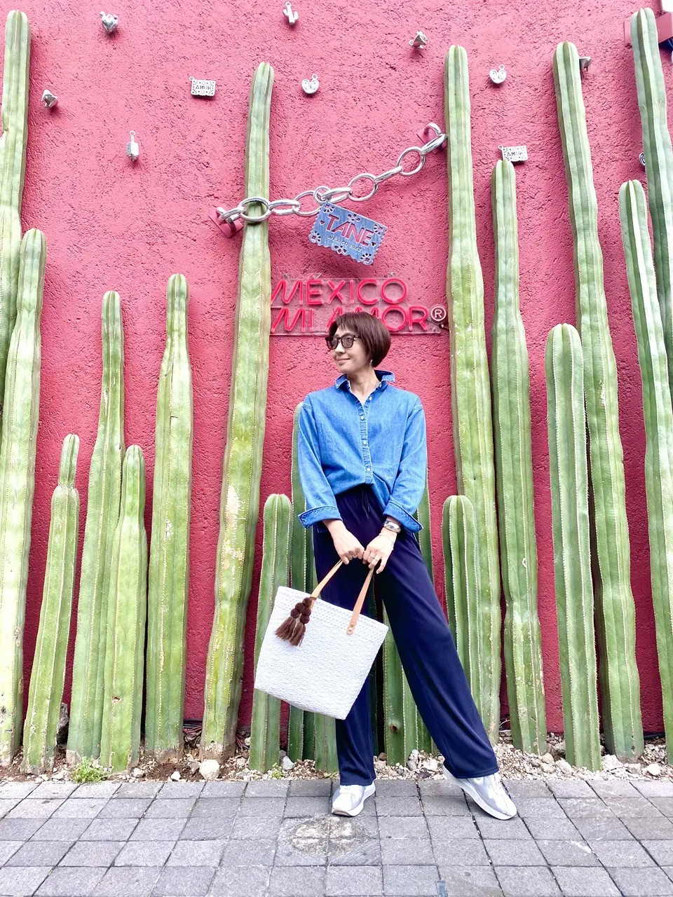 Masaryk TANE con Nayumi