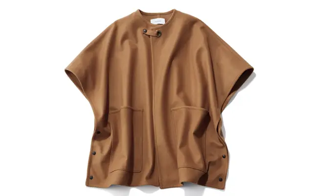 スタイリスト 村山佳世子さん【アストラットのポンチョ】