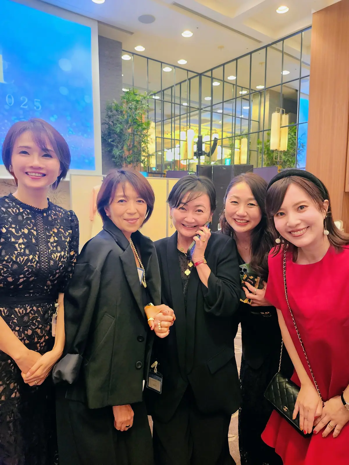 【冬のパーティー何着てく？】エクラ大集合の画像_9