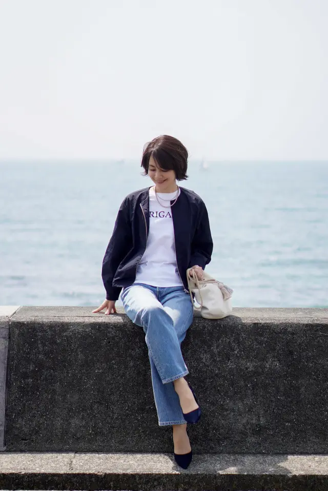 真夏まで活躍！軽やかネイビーブルゾン3コの画像_1