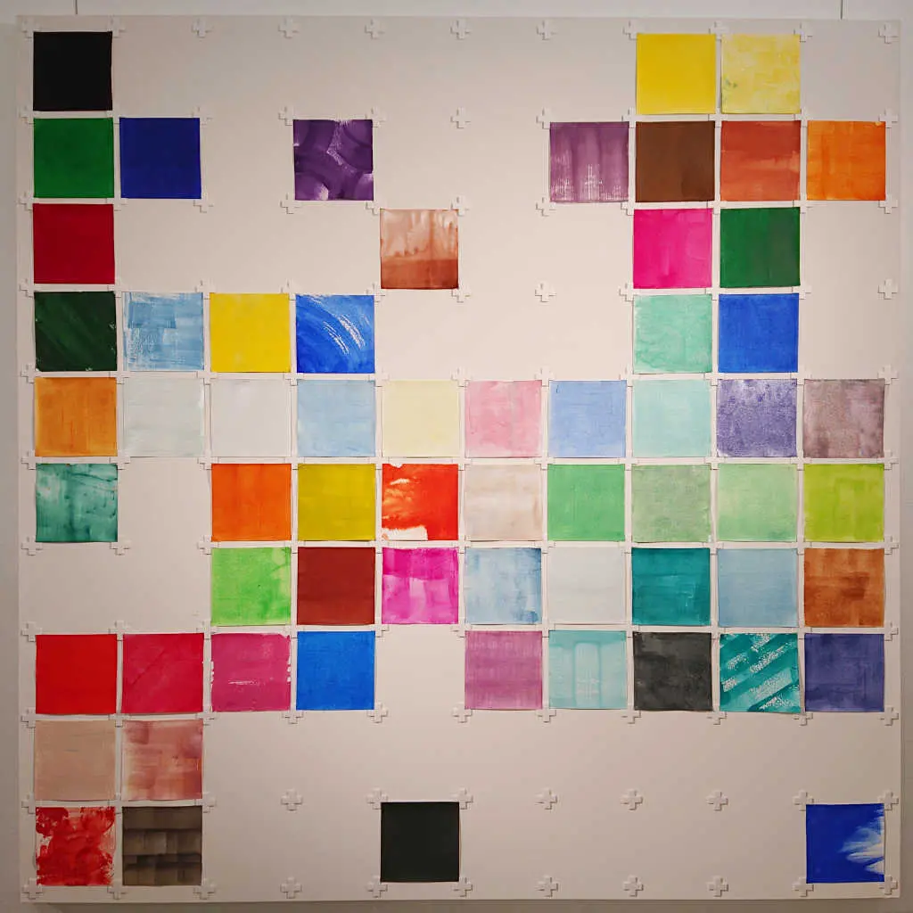 ブラックコーデで色を楽しむお出掛けの画像_6