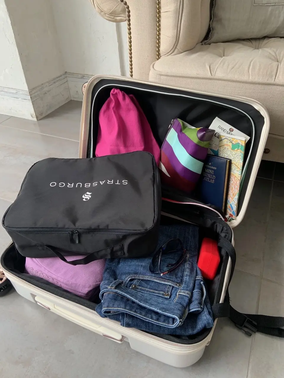 ストラスブルゴの「大人のガーメントバックの画像_1