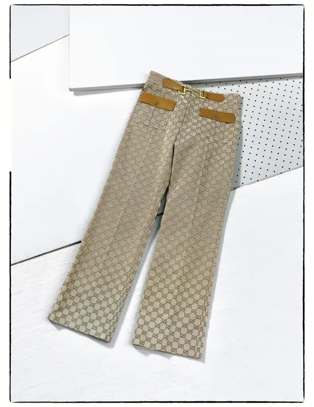 グッチのGGパターンパンツ