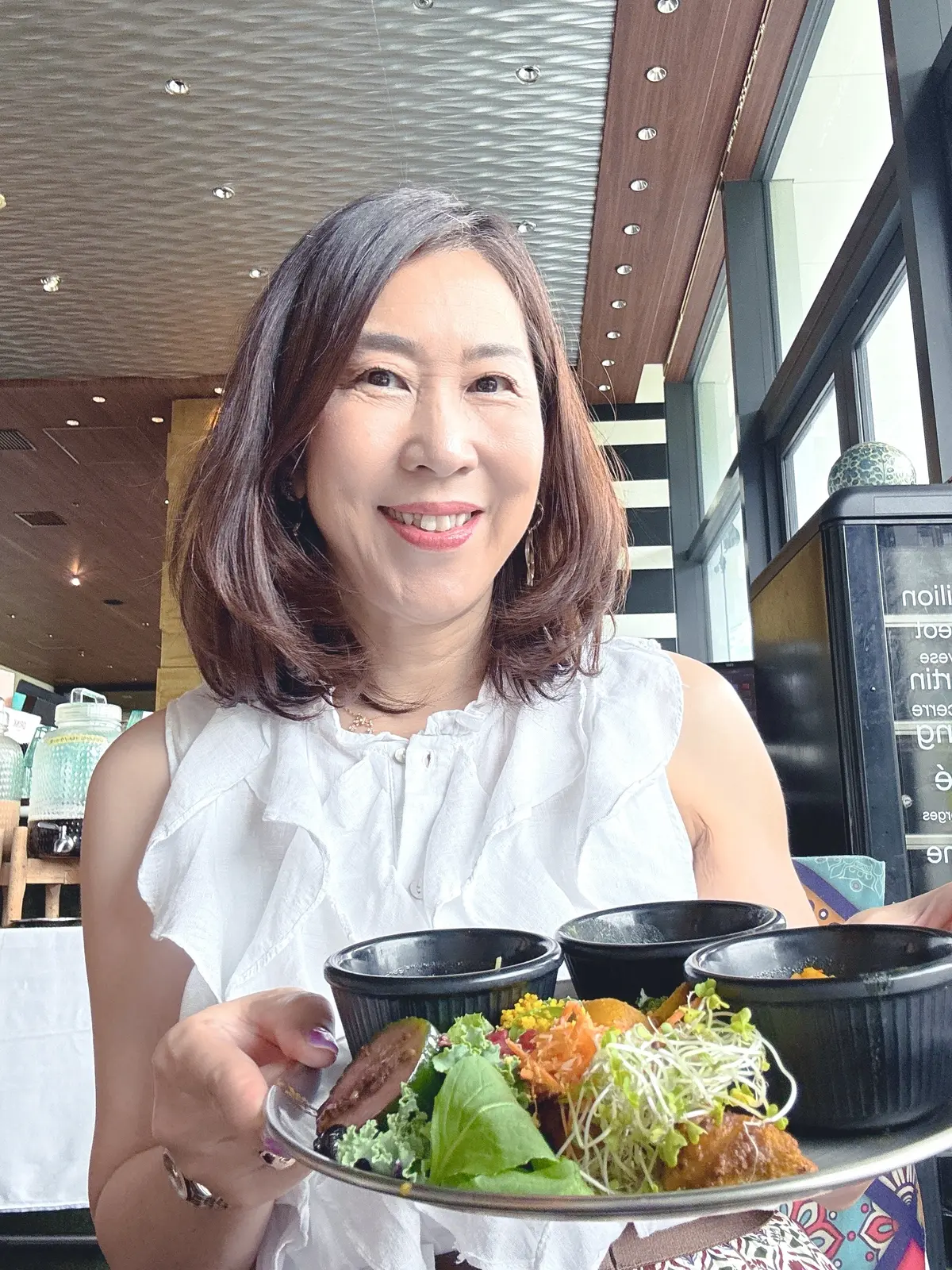 ZARAトーンアップも叶う夏のホワイト🤍の画像_10