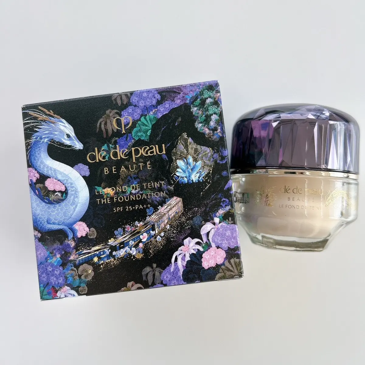 クレ・ド・ポー ボーテ 2025 ホリデーコレクションの中身　クレ・ド・ポー ボーテ ル・フォンドゥタンｎ