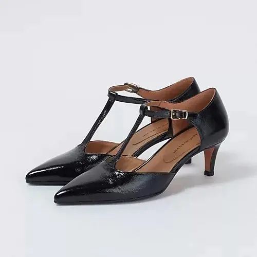 【50代 週末コーデ】気の張るシーンにもの画像_5