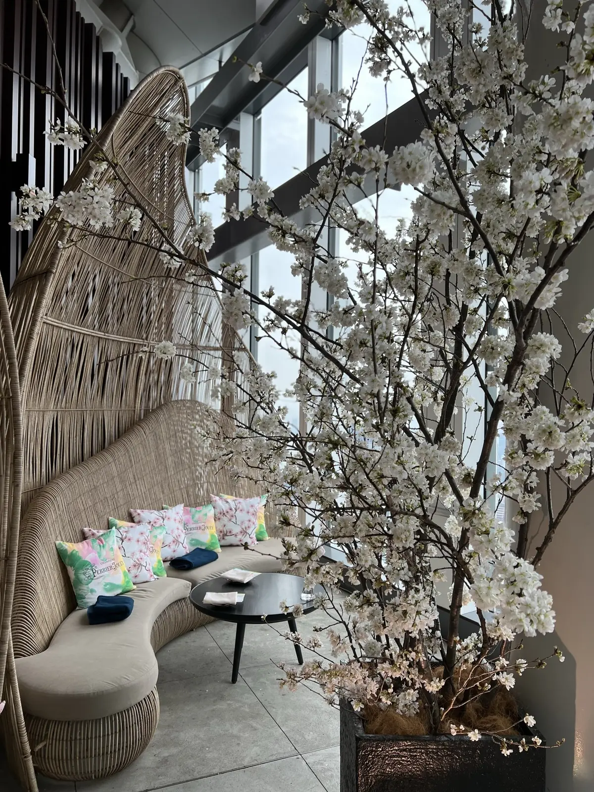 アンダーズ東京　ルーフトップバー