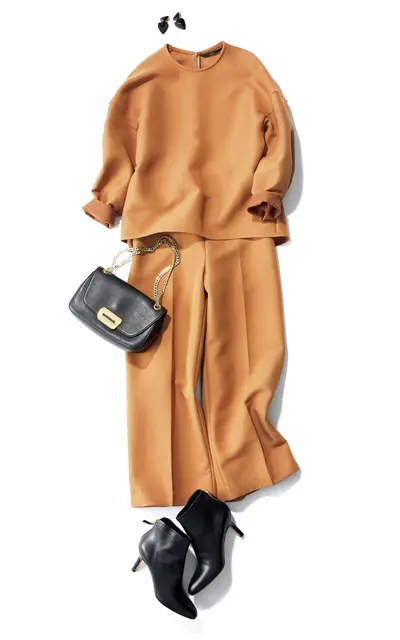 キャメル　ワイドパンツ