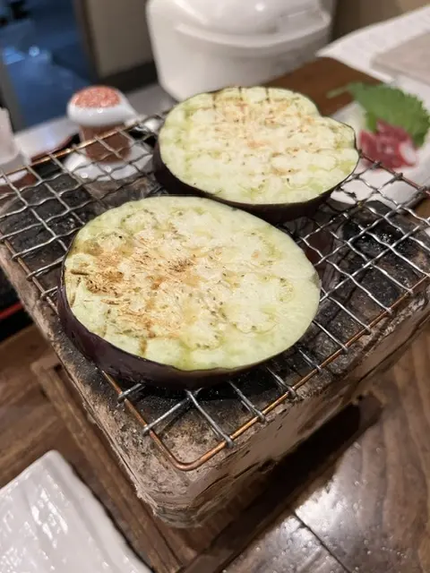 赤茄子の七輪焼き