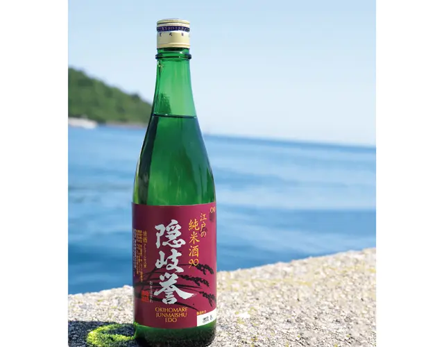 地元銘酒の新たな試み。米を極力磨かない古来製法で、ラベルとは裏腹にしゃれた味。