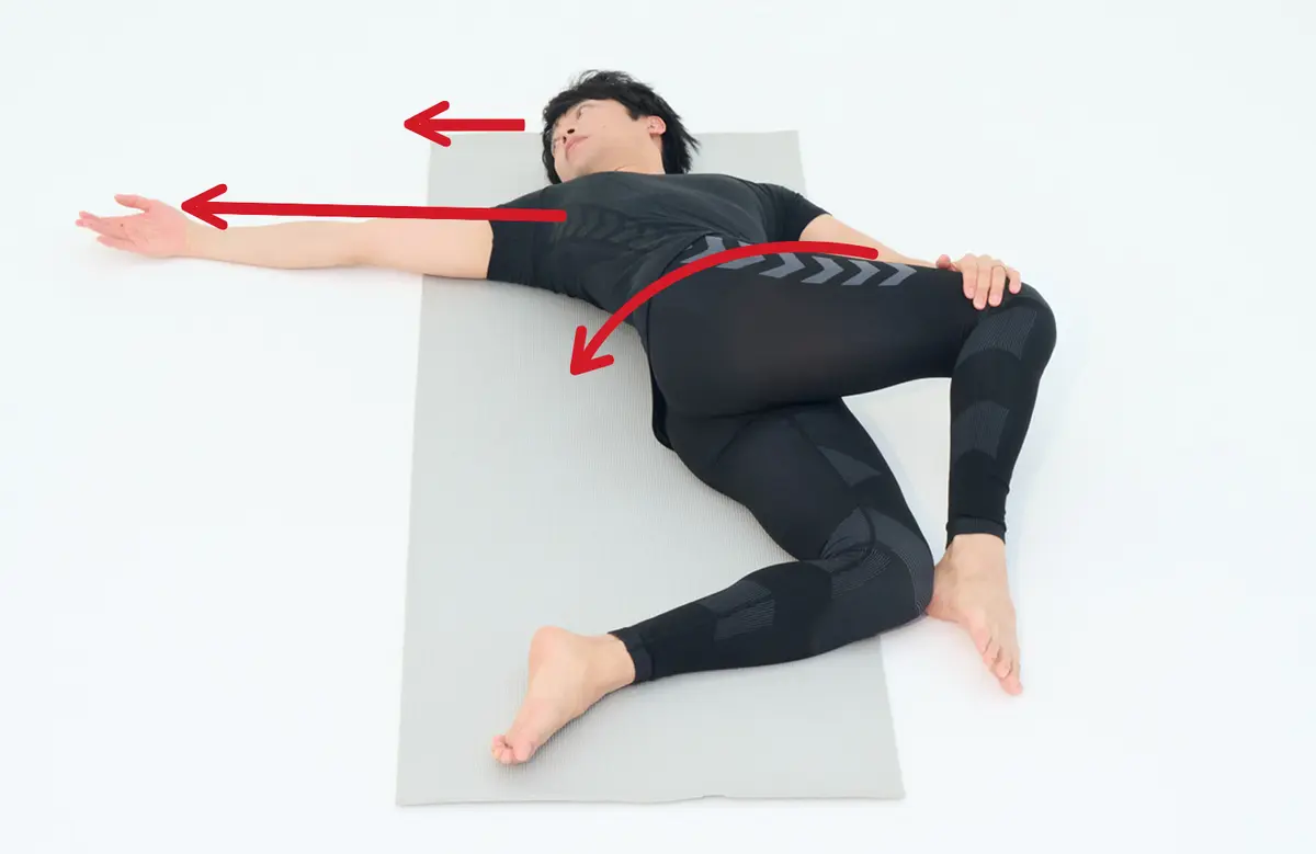 OurAge×Webエクラ　床バレエ_腰のばし