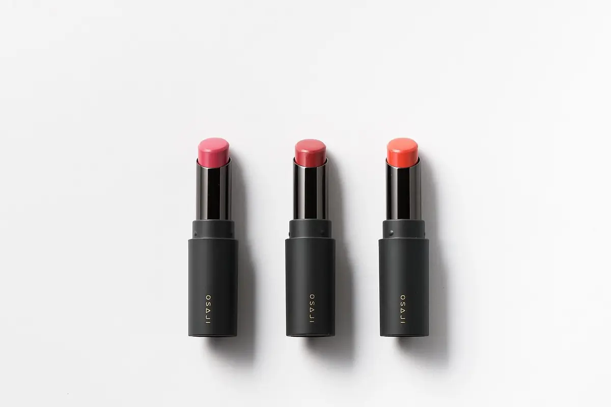 OSAJI OSAJI　ニュアンス　リップバーム ￥2,640
