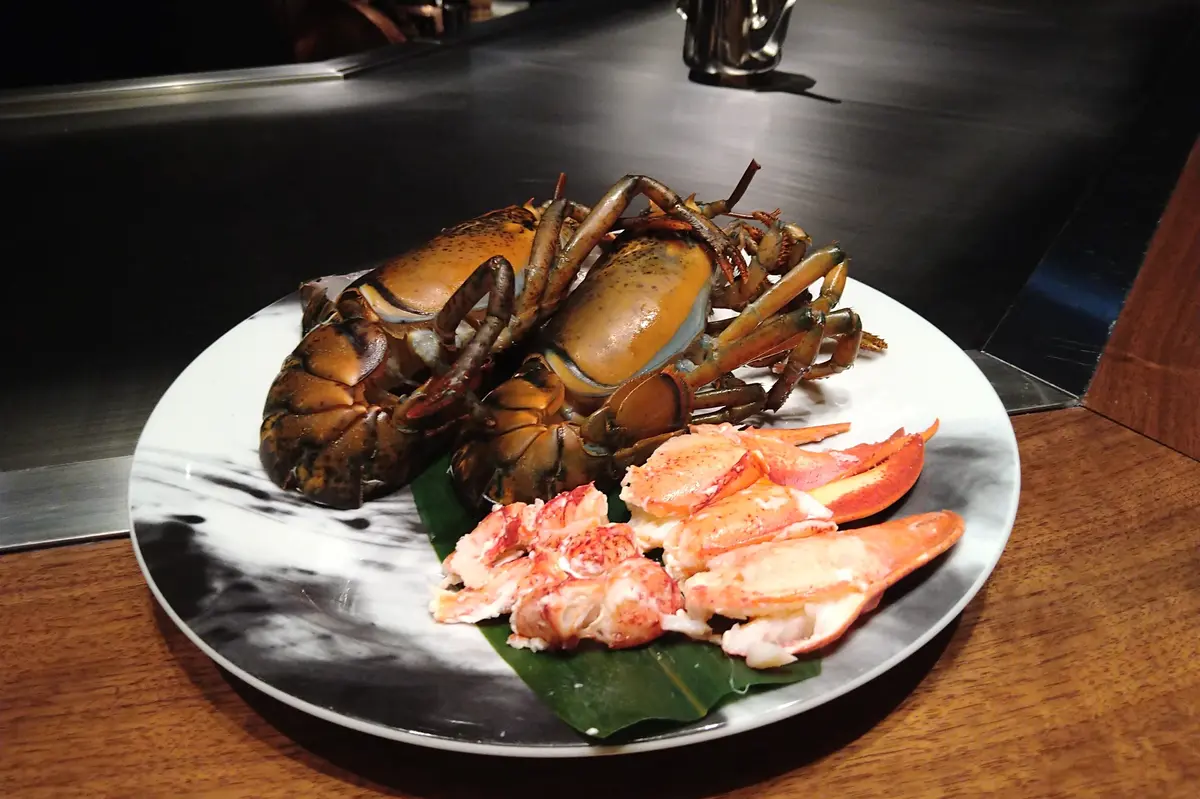 活オマール海老