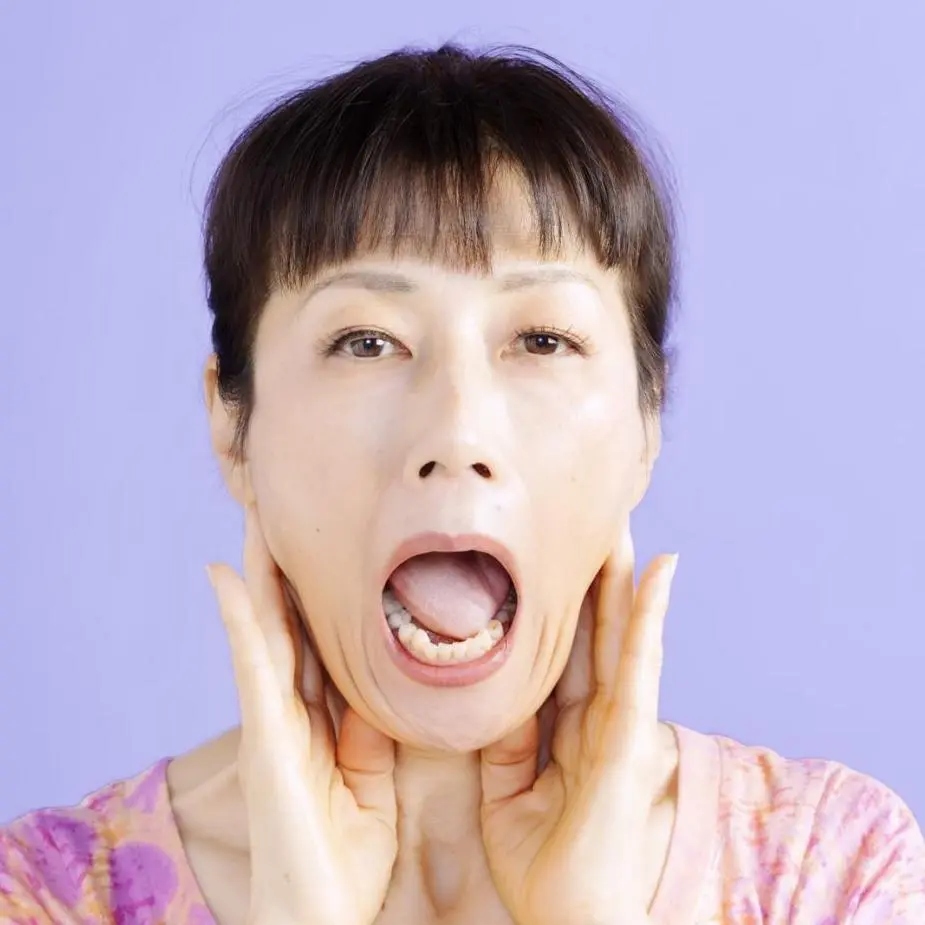 OurAge×Webエクラ　リンパケア２　口周りの緩める04