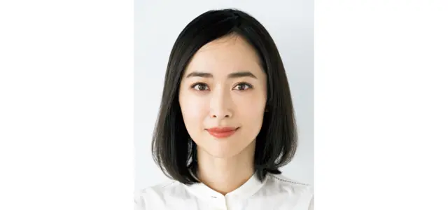 トップがつぶれて寂しく見える