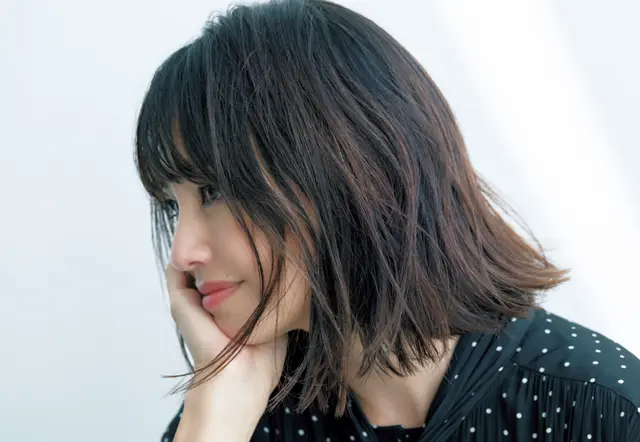 重め×ストレートでも毛先の動きは出しやすい