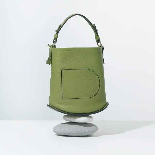 デルヴォーの 「パン ミニ バケット」