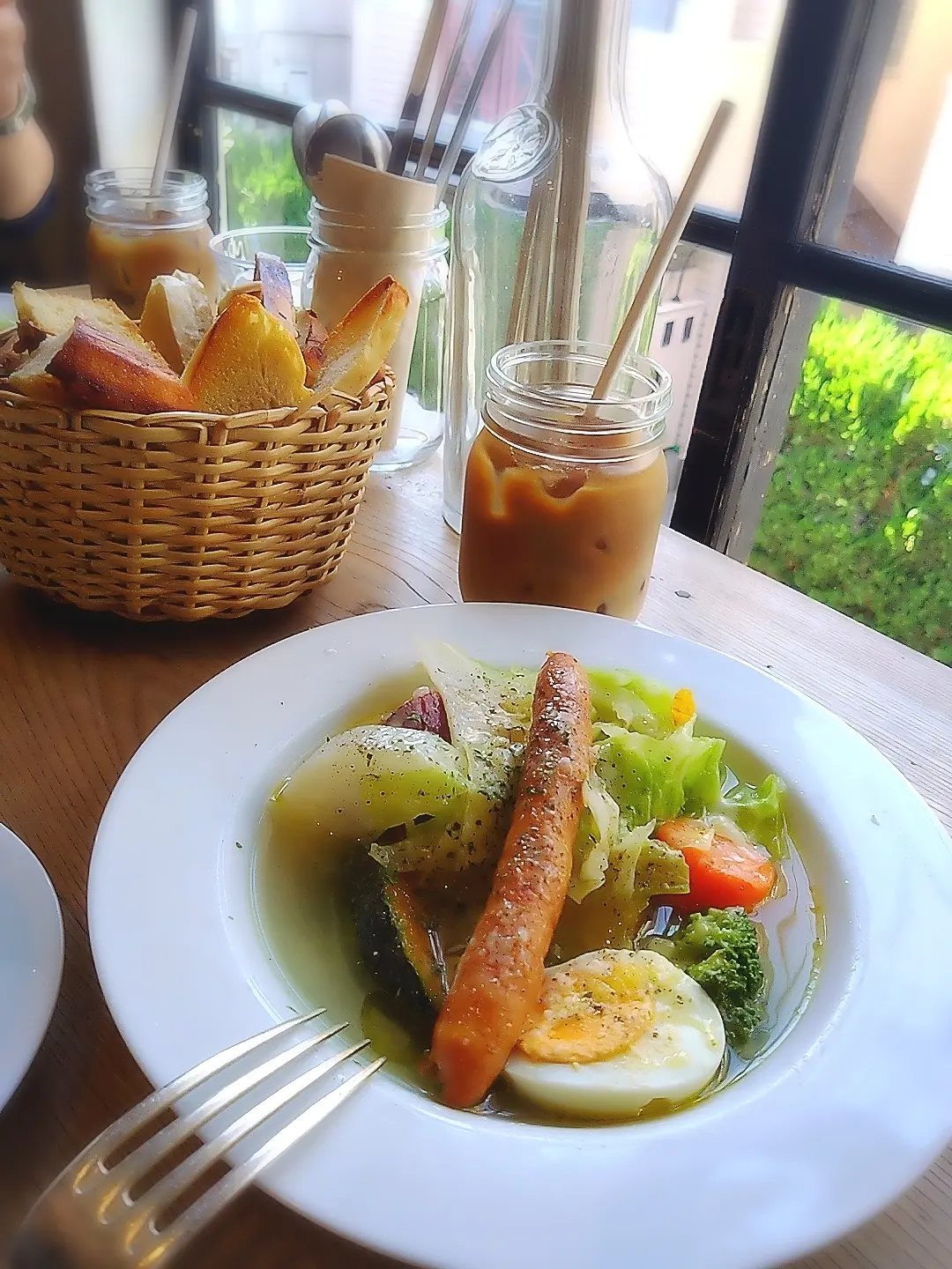 中目黒、モーニング、ラ・ヴィア・ラ・カンパーニュ、40代ファッション、スタイルデリ