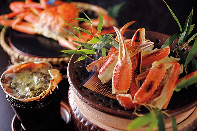 津居山や柴山などのブランドガニをひとり1杯食べつくす豪華なプラン