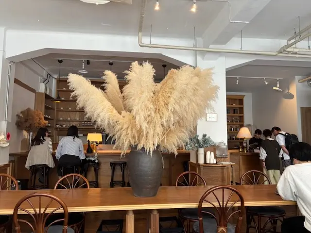 蔵前　菓子屋シノノメ　シノノメ製ベーカリー　シノノメ製パン所　グルメ　下町グルメ　パン　街歩き　観光　老舗　カフェ　東京　東京のブルックリン　焼き菓子　ノリタケ　喫茶半月　スィーツ　ドルチェ