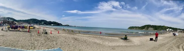 eclatエクラ Jマダム、逗子海岸でヨガYOGAとヨット　in Zushi Beach