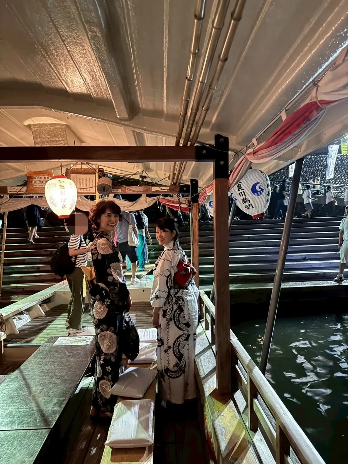 篝火に照らされる幻想的な夜「岐阜・長良川の画像_9