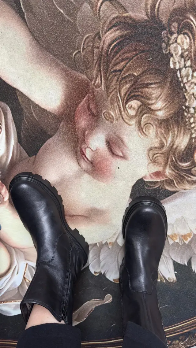 ロンハーマンのブラックワンピースと癒しのの画像_4