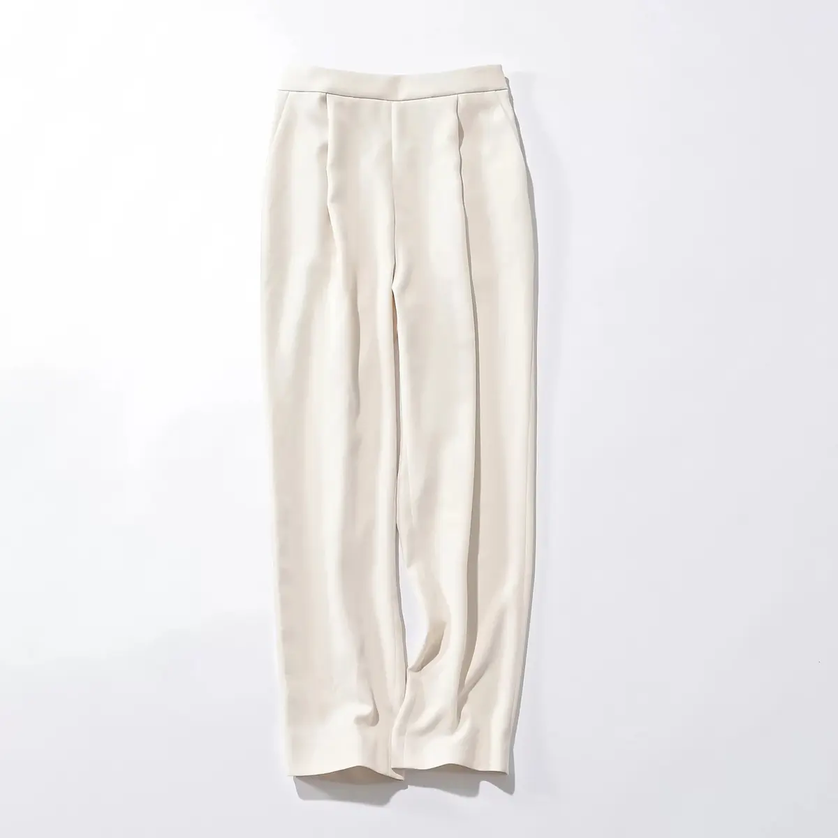 E by eclat　とろみタックテーパードパンツ