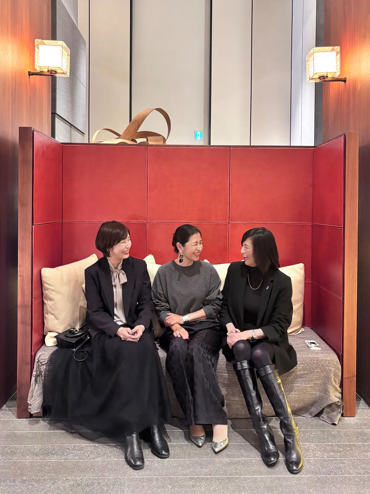 50代　冬のオシャレが華やぐボトムスでおの画像_6