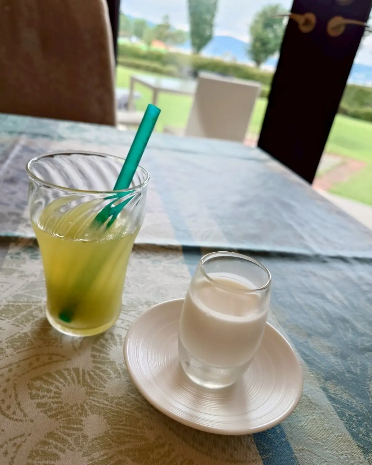 湖畔の洋館　かたくらシルクホテル