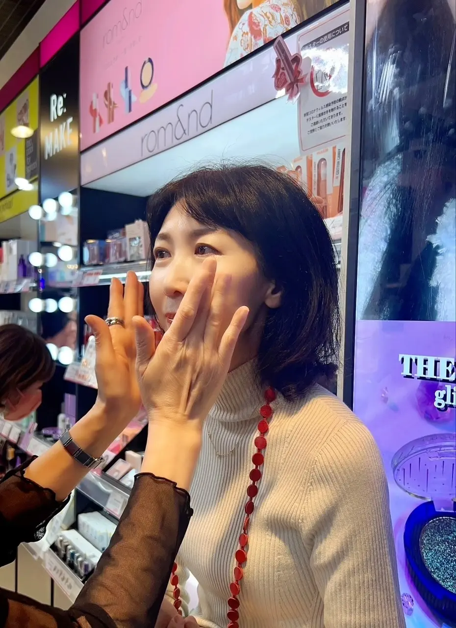 新大久保のコスメショップ