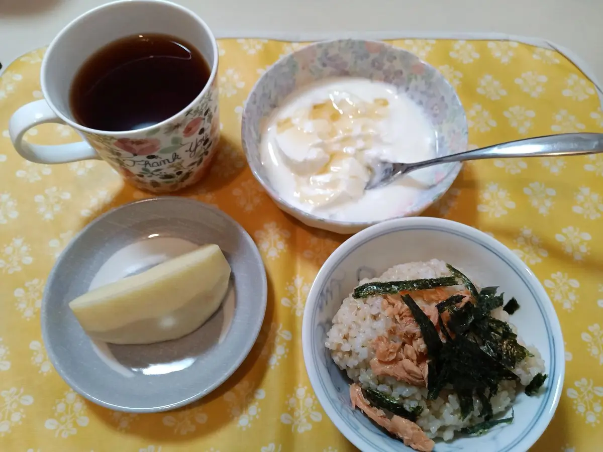 OurAge×Webエクラ　玄米の日の朝食