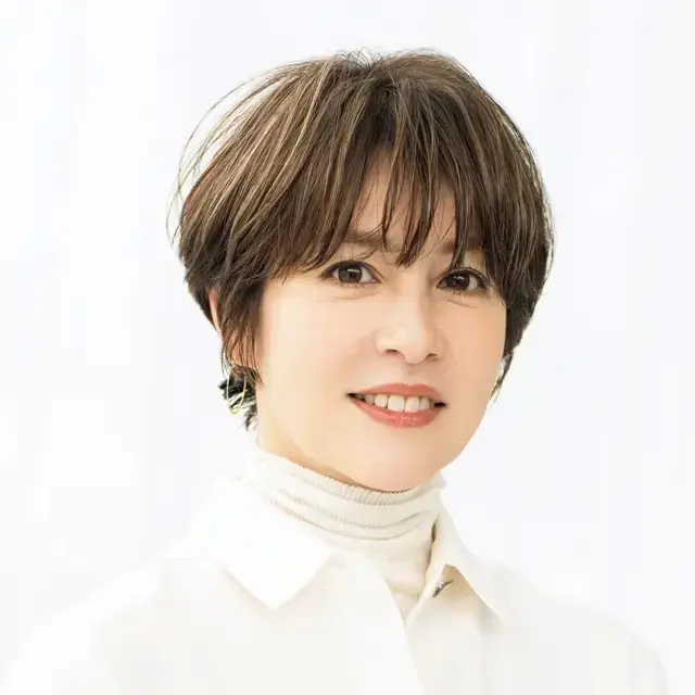 「白髪ぼかし」カラーで立体感と美人度UP