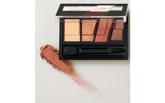 カネボウ化粧品のケイト デザイニングブラウンアイズ BR-4