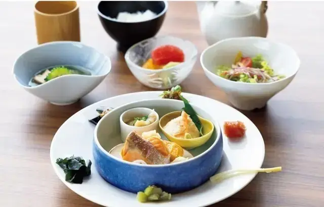 朝食は和洋からセレクト