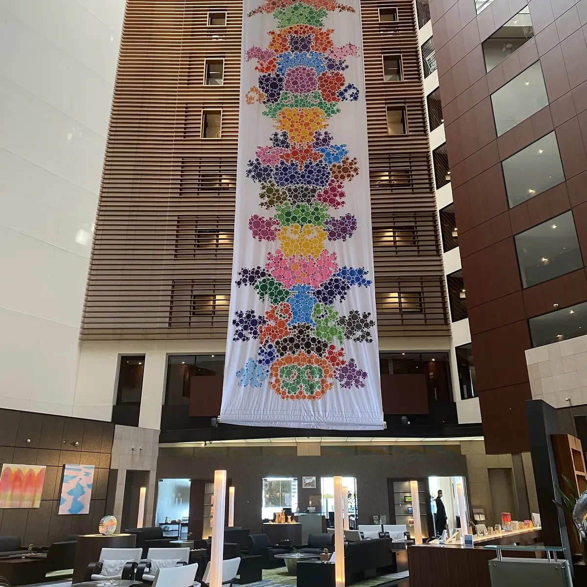 「美術館のようなホテルでアート散歩」しての画像_1