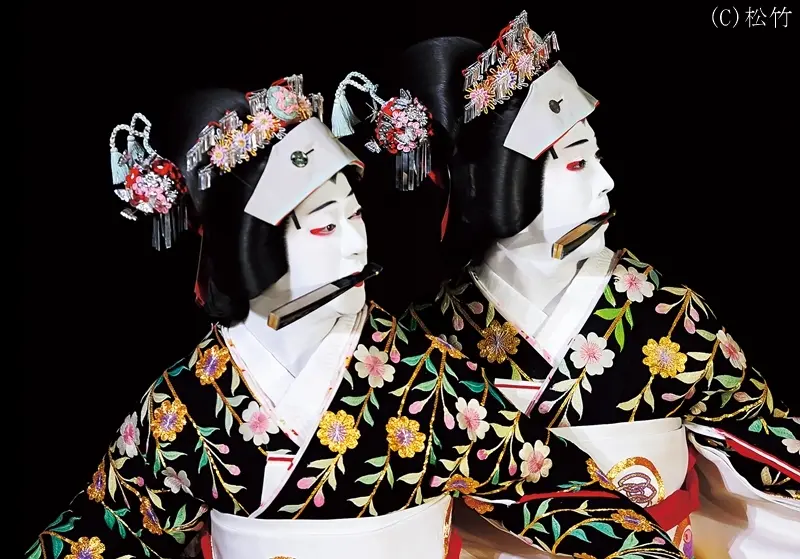 （左）坂東玉三郎丈（右）尾上菊之助丈　／『京鹿子娘二人道成寺』