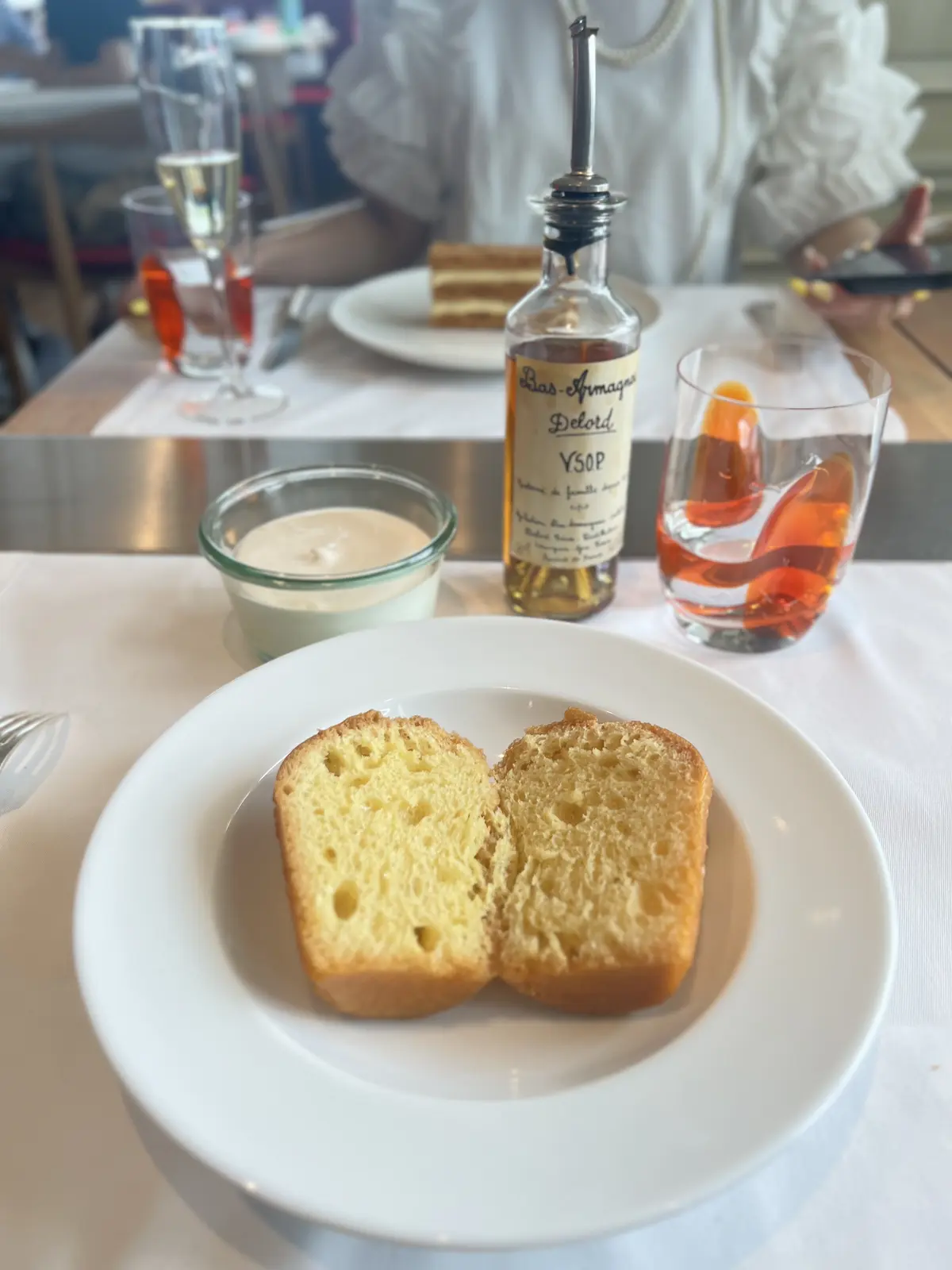 まっ二つに切ったババ