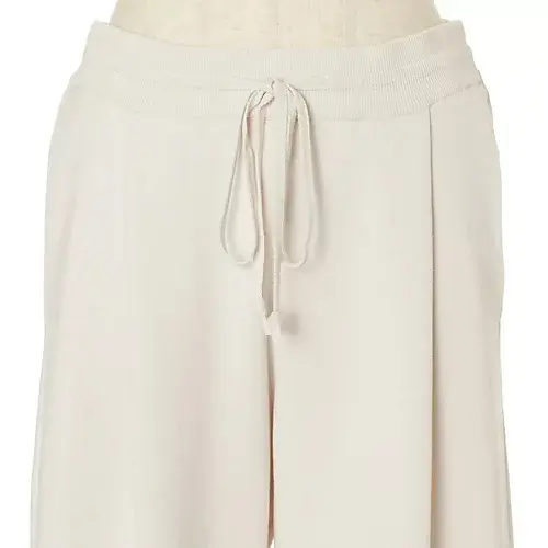 毎日頼れるボトムこそ、更新が必要です! の画像_3