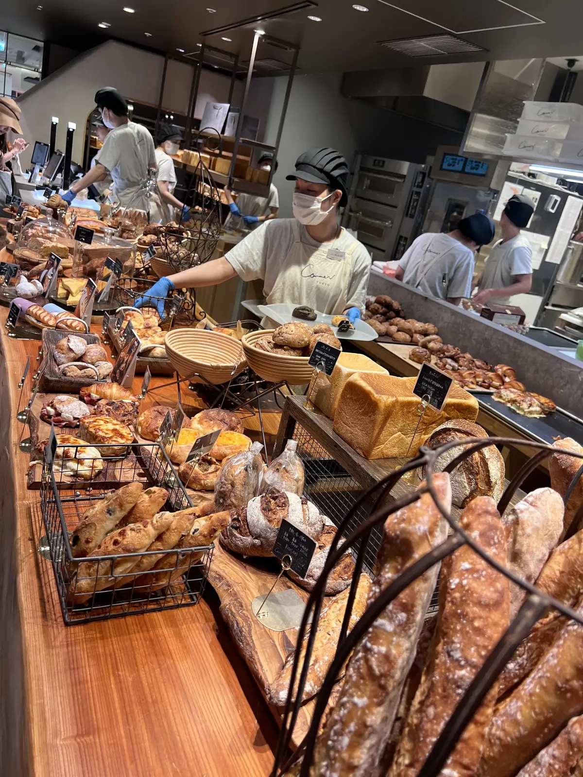 50代姉妹Tシャツで世界一のパン屋さんへの画像_6