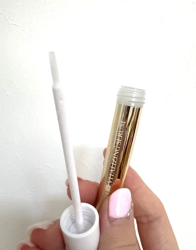 潤いの目もと口もと印象を変えるのはこれ！の画像_6