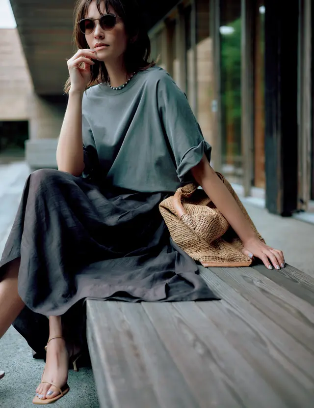 マディソンブルーのスカートのRINA