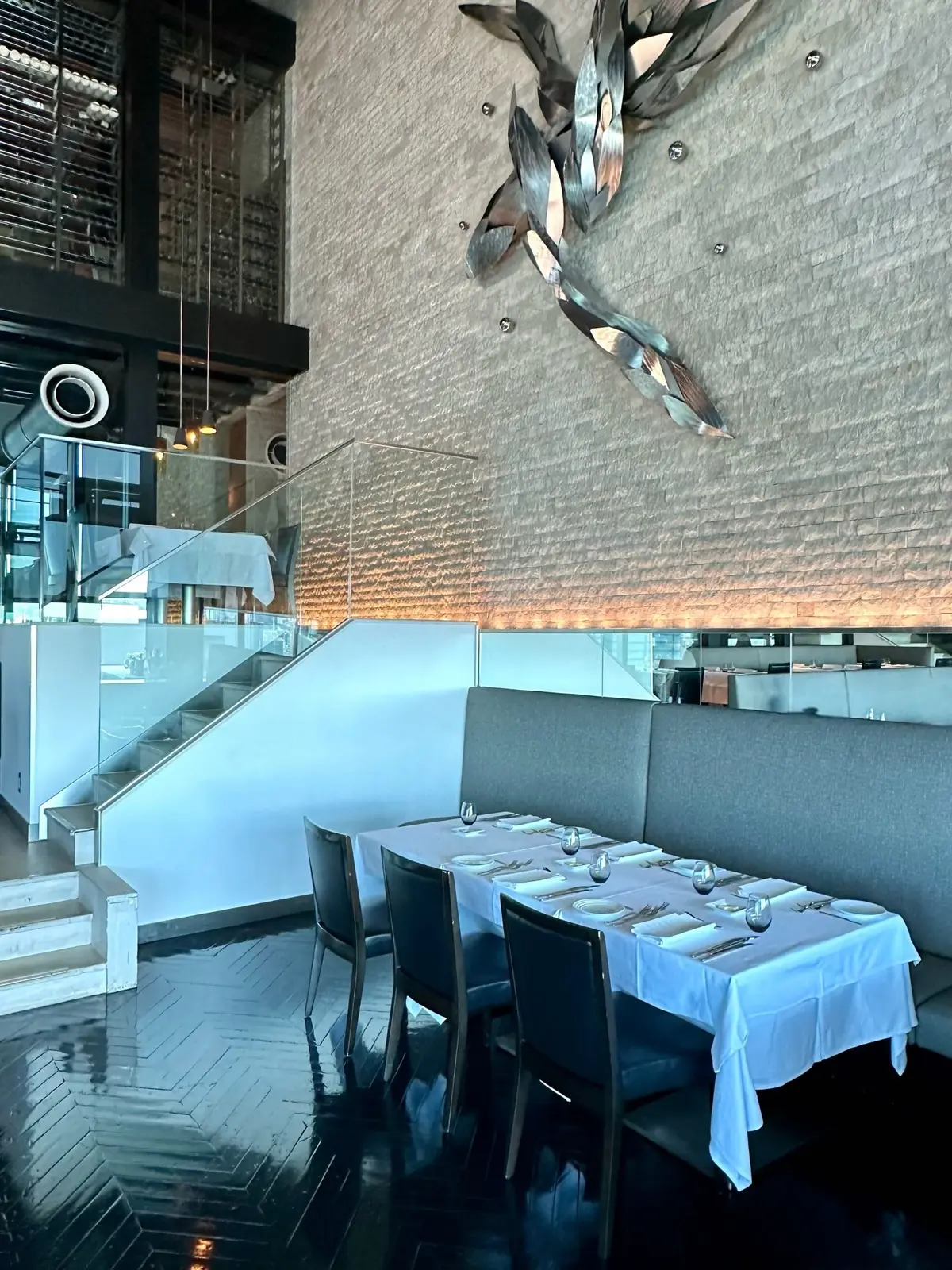 新年会ランチへは明るいNATURALカラの画像_14