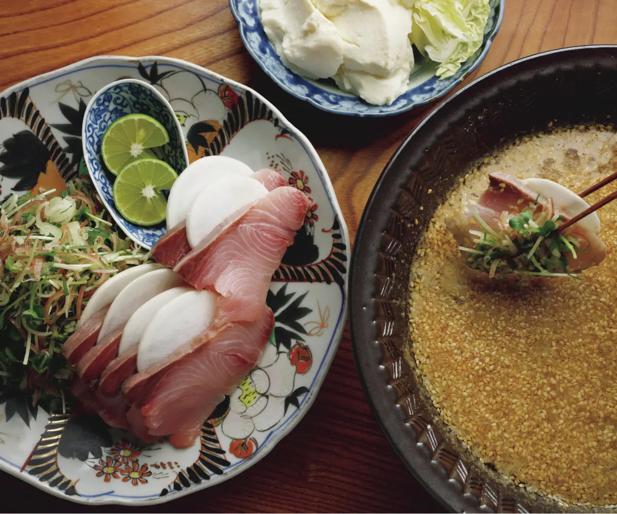 ごちそう鍋　ごまとしょうがのぶりしゃぶ