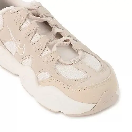 【50代 スニーカー】きれいめカジュアルの画像_30