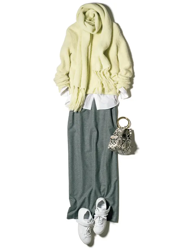 顔映えのよさもかなう優しく柔らかなイエロー