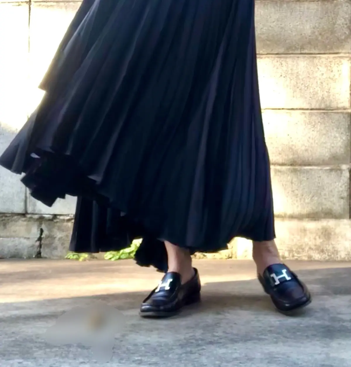 ローファーにプリーツスカート